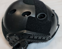 Airsoft Tactical helmet - Used airsoft equipment