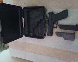 EU17 (Glock Replica - Used airsoft equipment