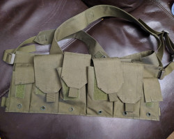 Green tactical vest - Used airsoft equipment