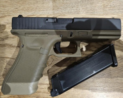 WE Glock G17 - Used airsoft equipment