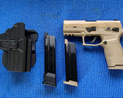 WE M18 ( SIG P320 Clone ) - Used airsoft equipment