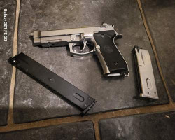 We Baretta m9a1 - Used airsoft equipment