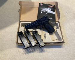 WE F226 GBB pistol black - Used airsoft equipment
