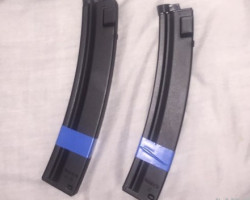 x2 MP5 magazines SEE DESC - Used airsoft equipment