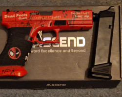 Ascend/WE Deadpool Glock 17 - Used airsoft equipment