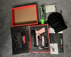 Pink and black Raven Eu Series - Used airsoft equipment