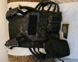 Viper Black Multi cam vest - Used airsoft equipment