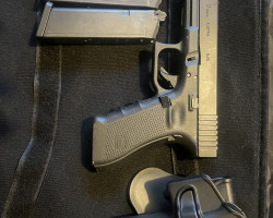 Glock 17 Gen 4 9X19 - Used airsoft equipment