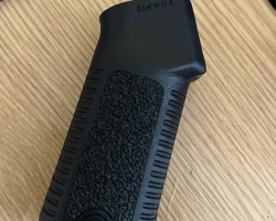 Amoeba pistol grip - Used airsoft equipment