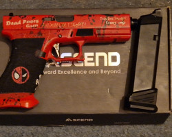 Ascend x Deadpool Glock 17 - Used airsoft equipment