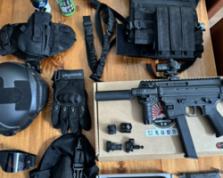 Gbb airsoft bundle - Used airsoft equipment