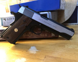 Colt 1911 Co2 - Used airsoft equipment