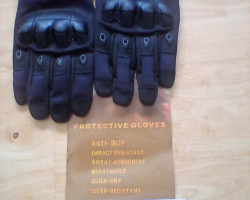 WTACTFUL Full Finger Gloves - Used airsoft equipment