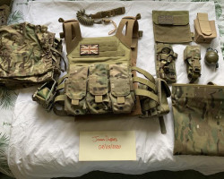 Place Carrier/Pouches and gear - Used airsoft equipment