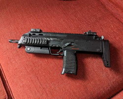 Well R4 (MP7) SMG package - Used airsoft equipment