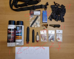 Assortment of parts/accessorie - Used airsoft equipment