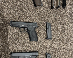 Gas pistol bundle - Used airsoft equipment
