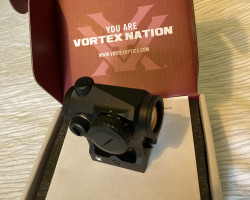 Vortex Crossfire 2 MOA Red Dot - Used airsoft equipment