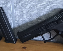 CZ P09 green gas pistol - Used airsoft equipment