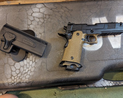 1911 hi cap with holster - Used airsoft equipment