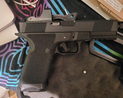 Glock 17 salient Arms - Used airsoft equipment