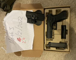 We g18 with holster - Used airsoft equipment