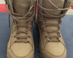 NEW Tan combat boots size 9 - Used airsoft equipment