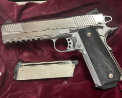 Colt 1911-A1 8mm - Used airsoft equipment