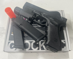 Elite Force Licensed Glock 18C - Used airsoft equipment
