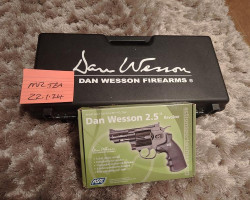 Dan Wesson 2.5" Revolver Black - Used airsoft equipment