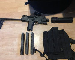 Mp9 b&t - Used airsoft equipment