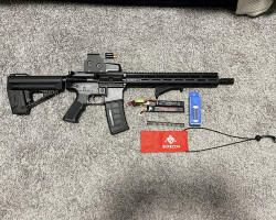 HIGHLY UPGRADED ICS M4 - Used airsoft equipment