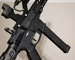 Pistol with mags - Used airsoft equipment