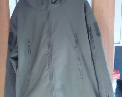 Mens Softshell hooded Jacket - Used airsoft equipment