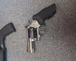 Revolver - Used airsoft equipment