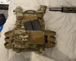 Specna Arms SA-HO8 + Vest - Used airsoft equipment
