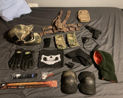 Pouches / Helmet / Gear / Lot - Used airsoft equipment