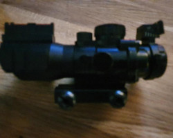 Rifle scope acog 4x32 - Used airsoft equipment