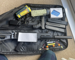 Gun and accessories - Used airsoft equipment