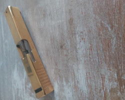 18ct gold Glock 17 slide - Used airsoft equipment