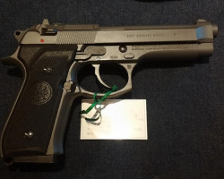 Western Arms M9 Beretta + 3 ma - Used airsoft equipment