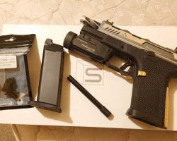 EMG(G&P/AW) Glock G17 gbb - Used airsoft equipment
