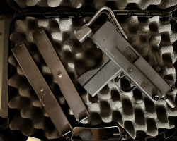KWA Mac11 (never been used) - Used airsoft equipment
