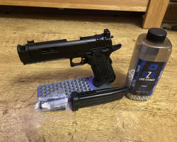 Pistol bundle - Used airsoft equipment