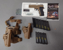 KJ Works Sig P226 - Used airsoft equipment