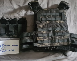 Plate carrier and mag pouch - Used airsoft equipment