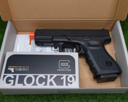 Umarex Glock 19 G19 6mm - Used airsoft equipment