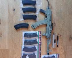 AK BUNDLE - Used airsoft equipment