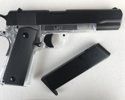 P226 GAS POWERED PISTOL - Used airsoft equipment