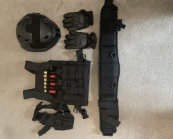 Tactical gear bundle - Used airsoft equipment